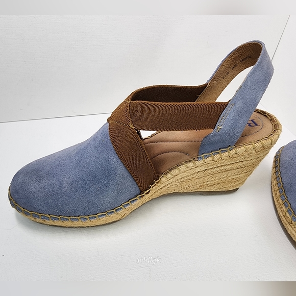 Born Suede Espadrilles Size 8 EUC *Blue/Brown* - Picture 2 of 9